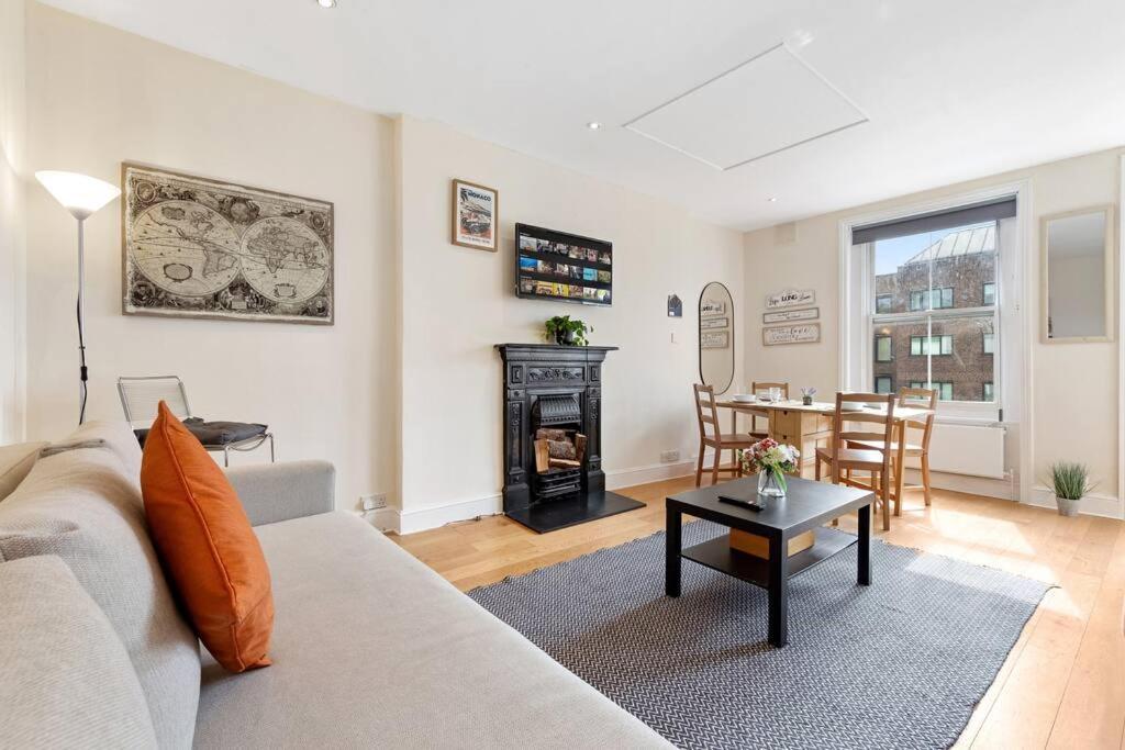 Spacious Sleep 11 With Terrace In Earls Court Ec99 London Exterior photo